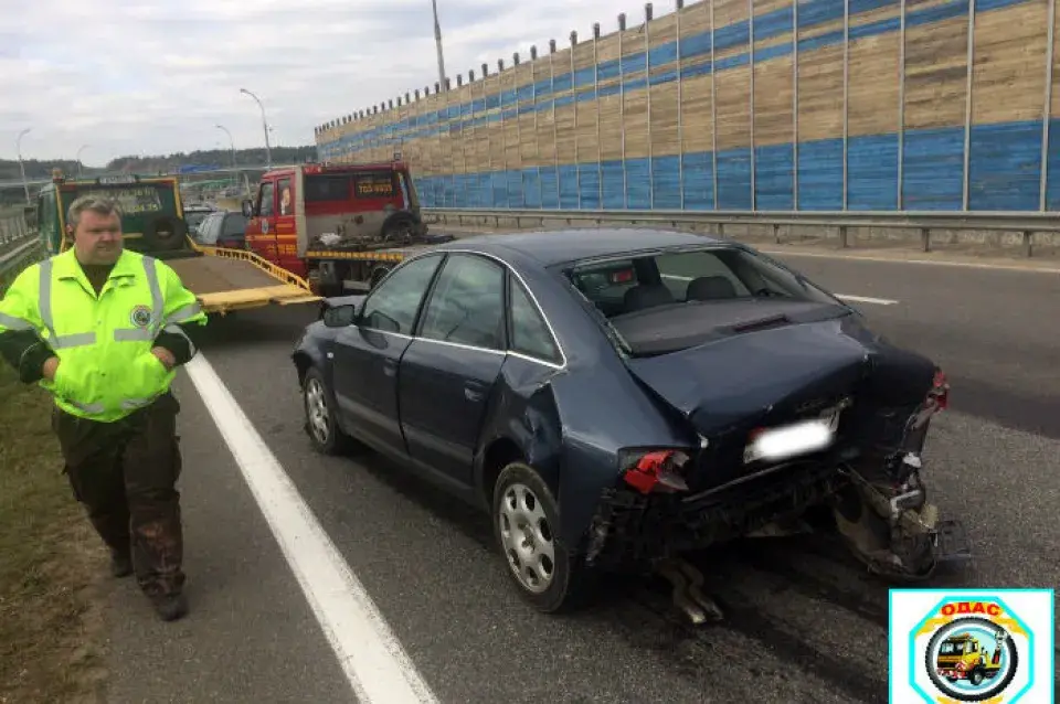 Сёння адбыліся дзве аўтааварыі каля Ратамкі (фота)