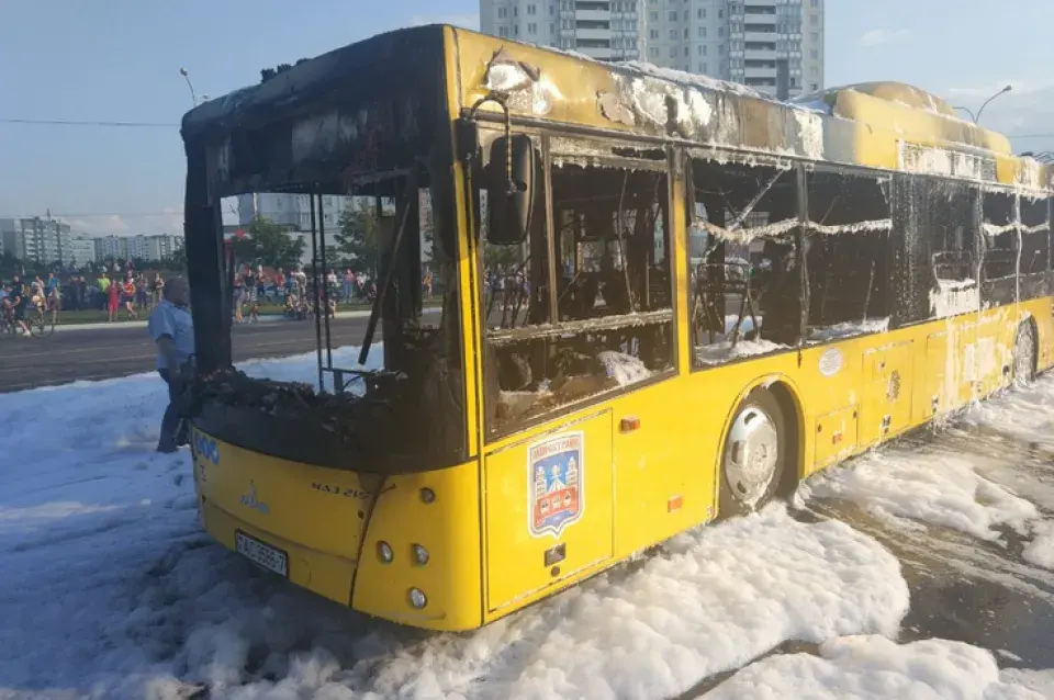 У Мінску згарэў новы аўтобус МАЗ 