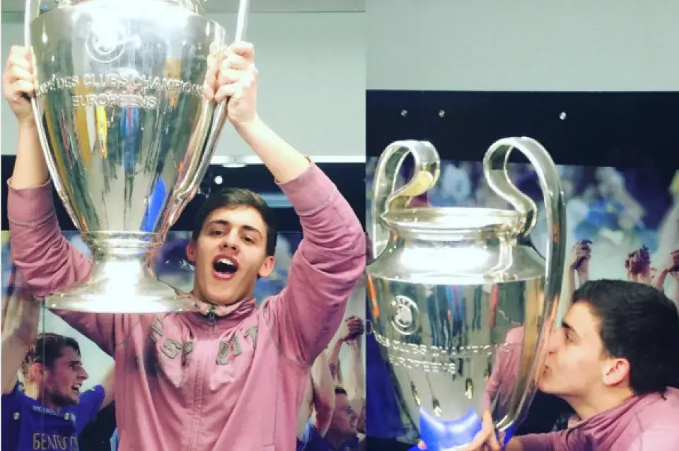 "Тое самае пачуццё, калі дакранаешся да мары многіх футбалістаў свету!"