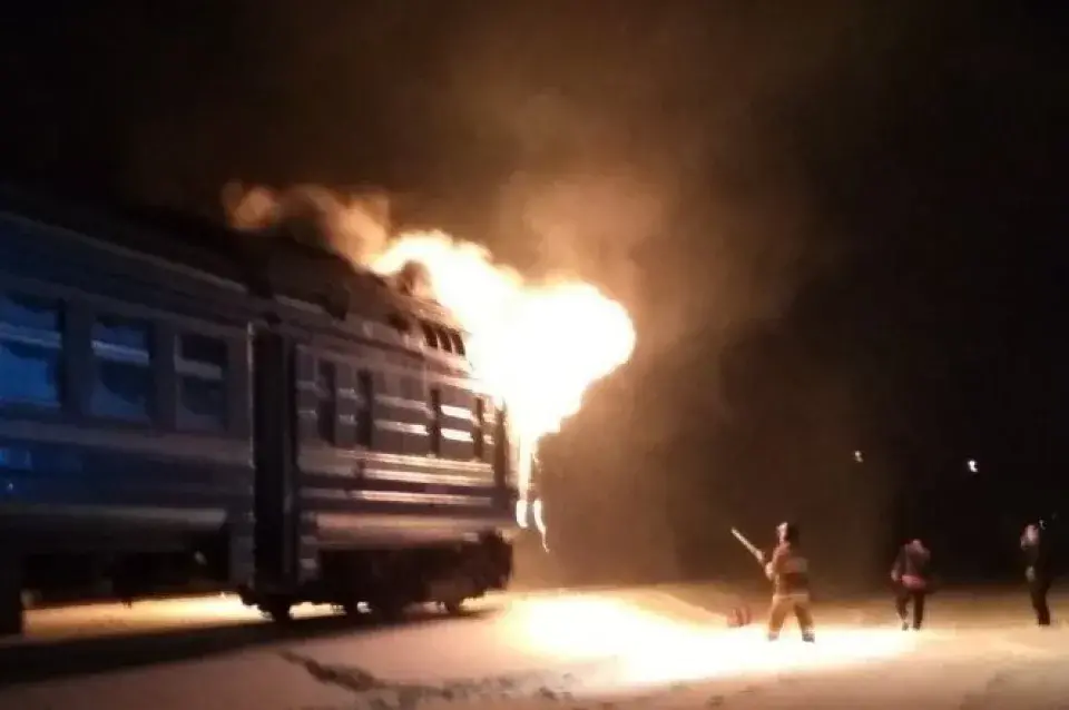 Кабіна дызель-цягніка загарэлася ў Кобрынскім раёне