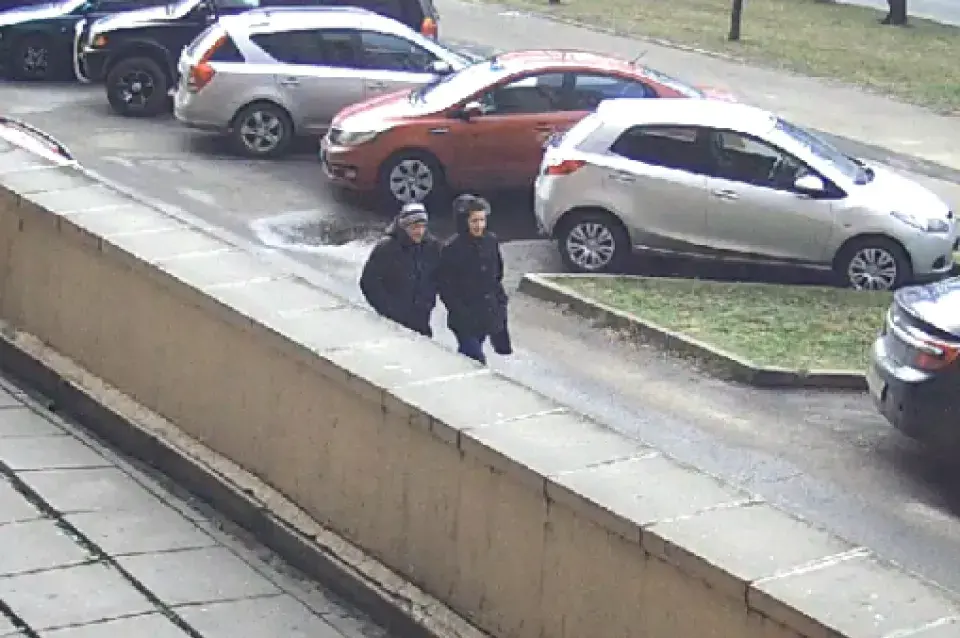 У Мінску ў 95-гадовай пенсіянеркі забралі грошы і прадукты харчавання (фота)