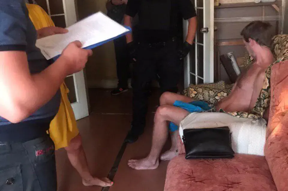 Зламыснік, які падпаліў беларускі завод ва Украіне, уцякаў па прасцінах з акна