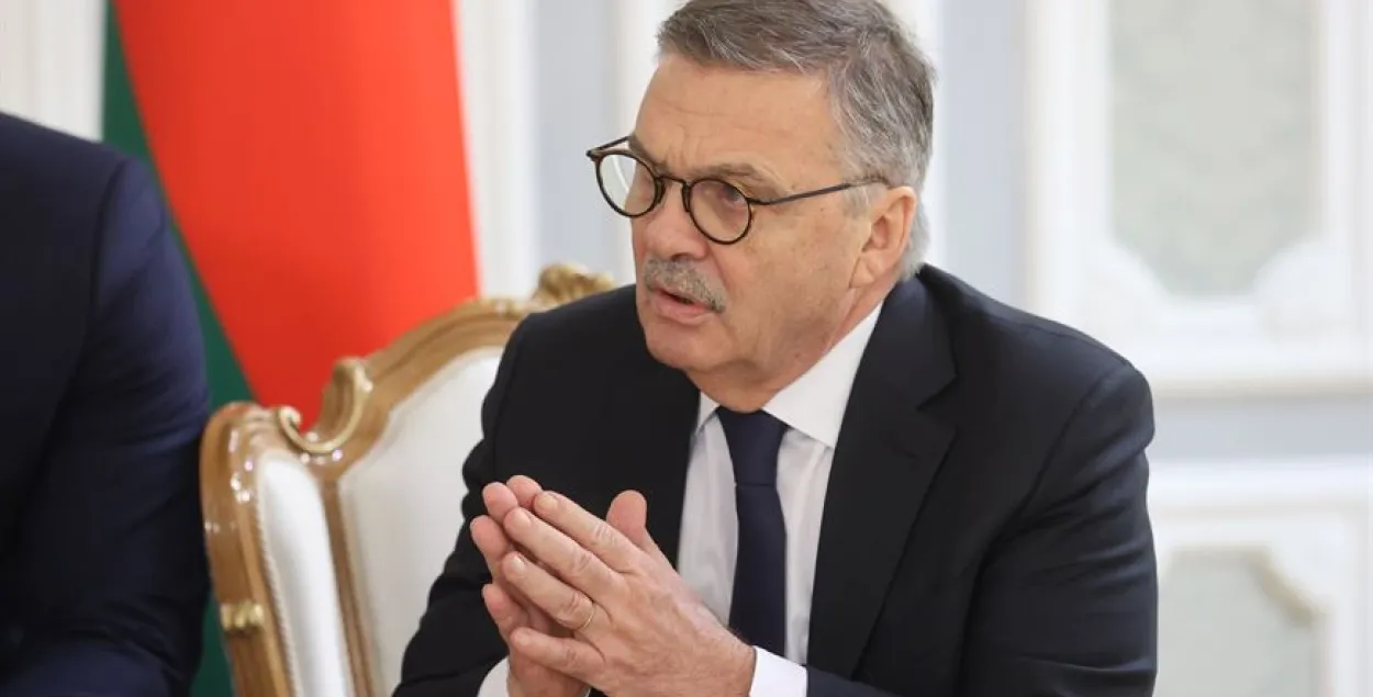 Рене Фазель и его организация долго принимали решение / БЕЛТА