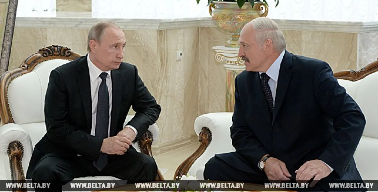 Лукашэнка паляцеў у Нур-Султан, дзе сустрэнецца з Пуціным