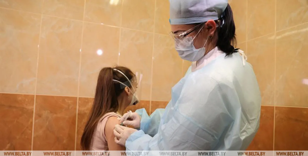 Более 800 новых случаев за сутки — в Беларуси вторая волна эпидемии COVID-19