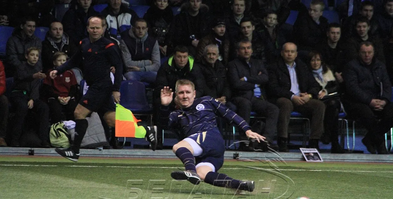 Ветэраны мінскага і кіеўскага "Дынама" згулялі ўнічыю 3:3