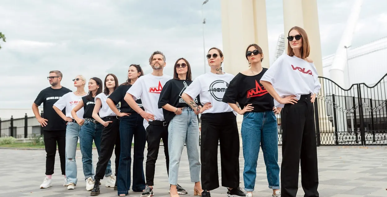 Дизайнерка футболок с лого бастующих заводов Ольга Кардаш покинула Беларусь