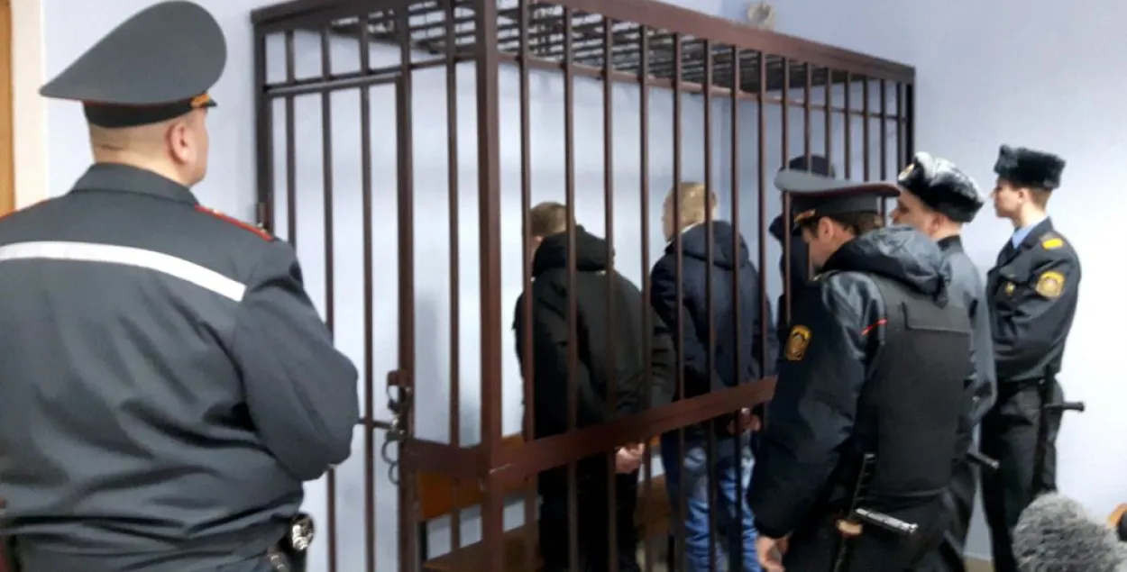 У Магілёве вынеслі прысуды за апаганьванне памятнага знака ахвярам Халакоста