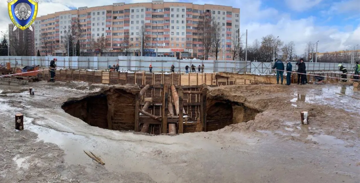На месте строительства станции метро / СК