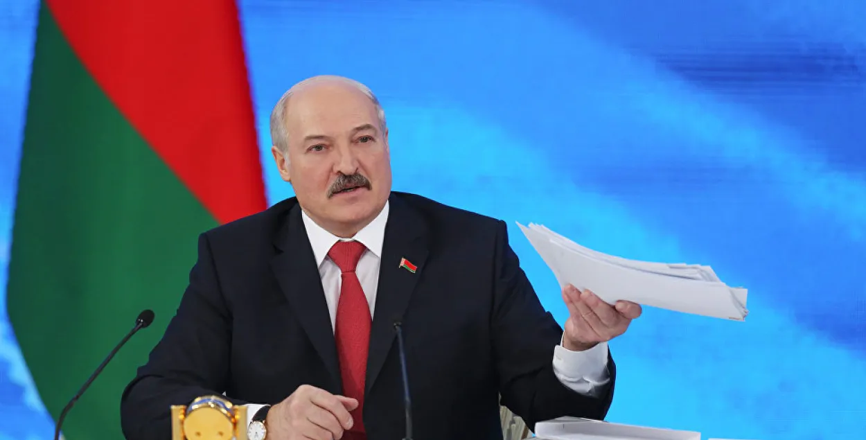 Лукашэнка ў сярэдзіне траўня паляціць у Кітай