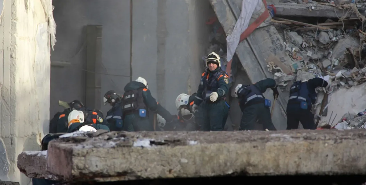 У Магнітагорску закончылі разбор завалаў, знойдзеныя целы 39 загінулых