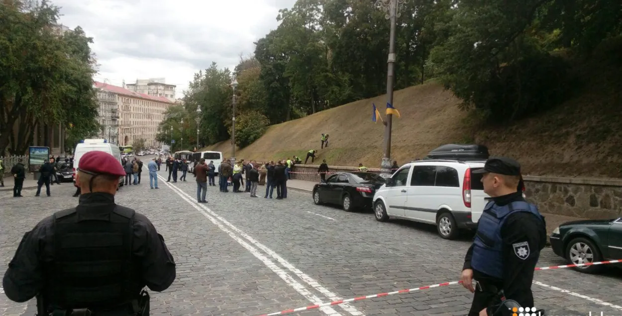 У Кіеве ў Дзень незалежнасці каля будынка Кабінета міністраў адбыўся выбух