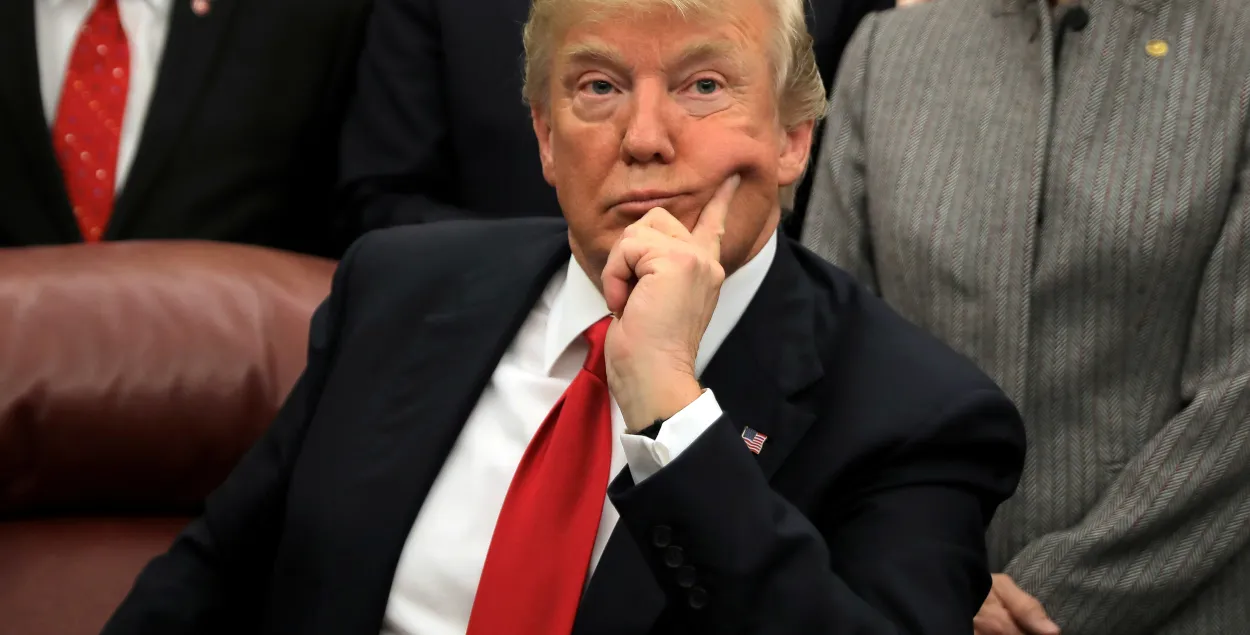 Трамп заявіў, што не называў краіны трэцяга свету “смярдзючымі дзюрамі”