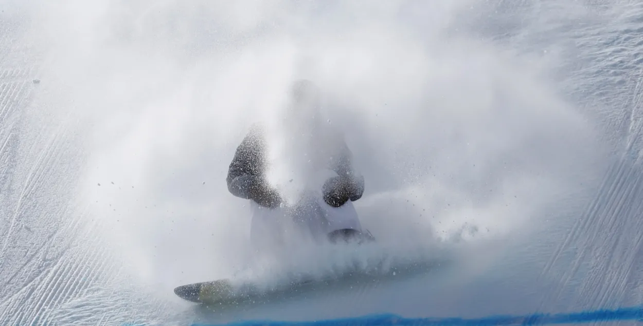 З-за моцнага ветру на Алімпіядзе пераносяць спаборніцтвы (відэа)