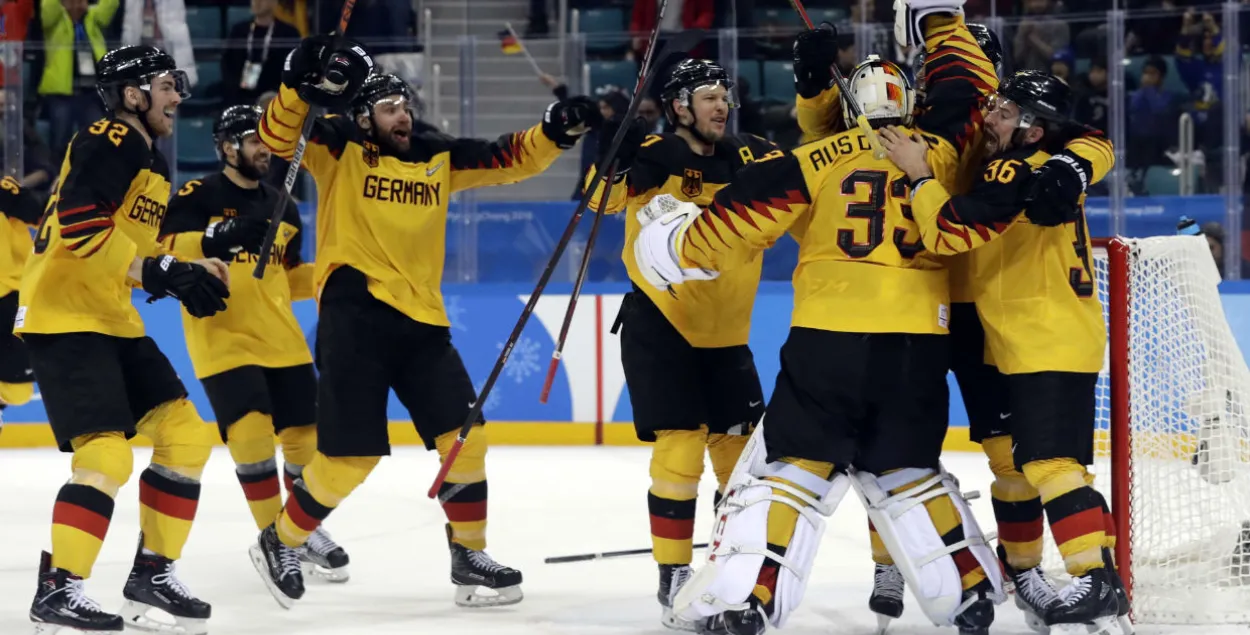 У фінале хакейнага турніру на Алімпіядзе сустрэнуцца немцы і расіяне