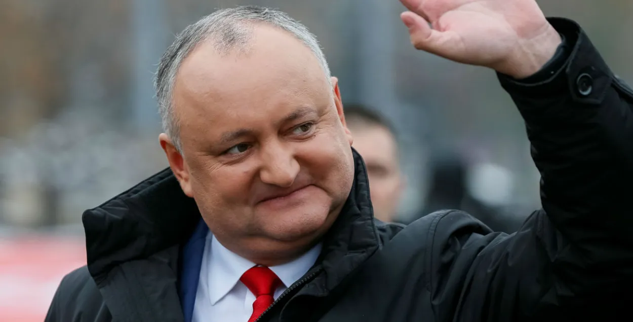 За 14 месяцаў прэзідэнта Малдовы пяты раз часова пазбавілі паўнамоцтваў