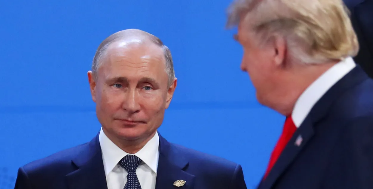 На саміце G20 Трамп не ўтрымаўся і паглядзеў у бок Пуціна (фота)