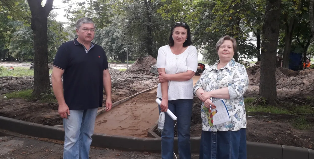 Гвалтоўнае шчасце. Мінчукі пратэстуюць супраць знішчэння свайго двара