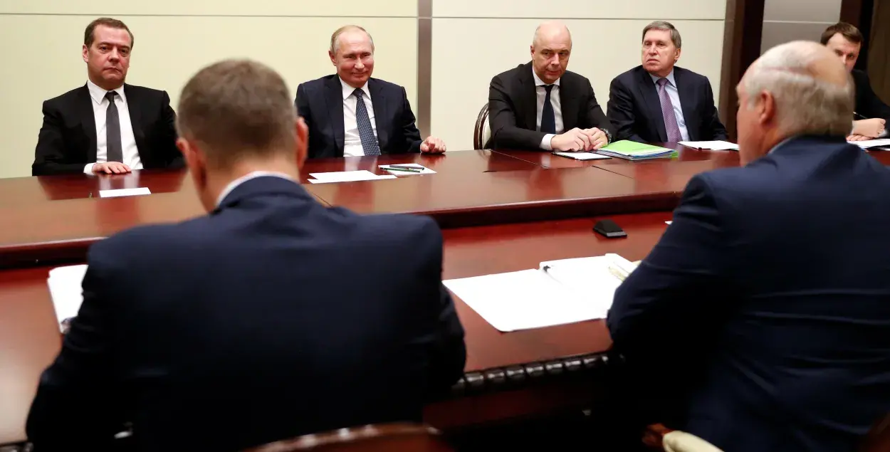 Belarusian and Russian delegations in Sochi on 7 December 2019&nbsp;/ Reuters