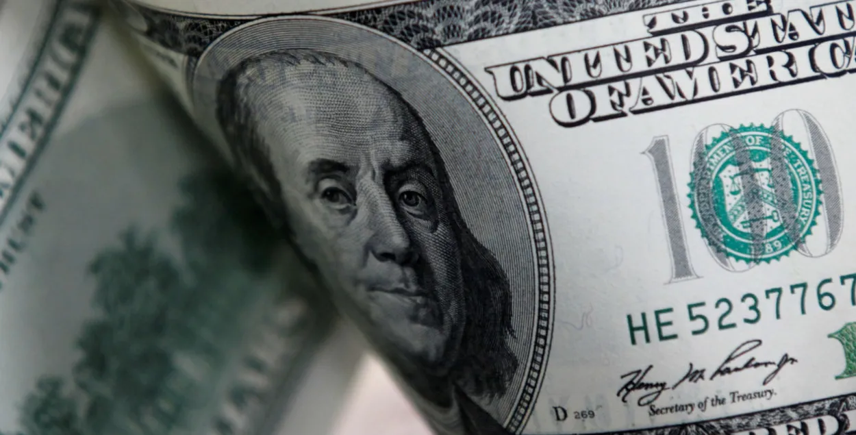 У Ганконгу людзям раздаюць долары: 7 млн чалавек атрымаюць па $1283