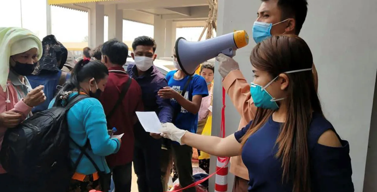 У свеце каранавірусам заразіліся 422 тысячы чалавек