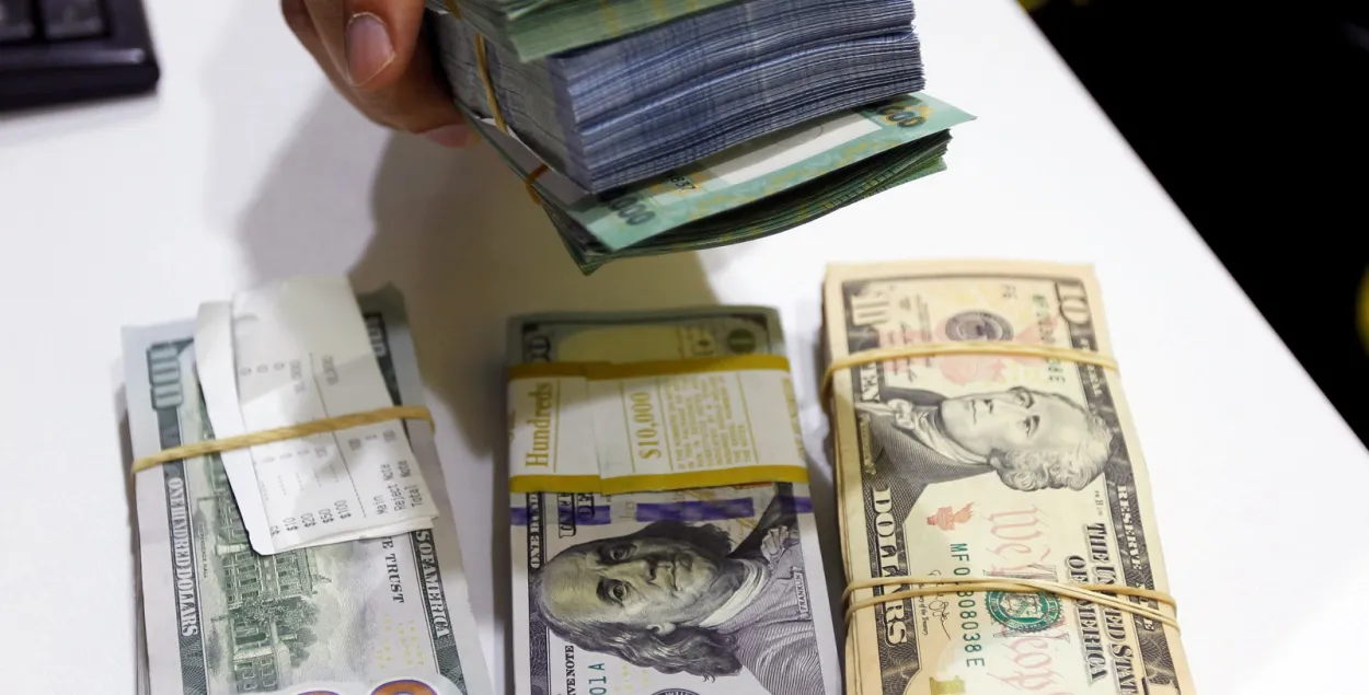 З пачатку года знешні дзярждоўг Беларусі зменшыўся толькі на $500 млн