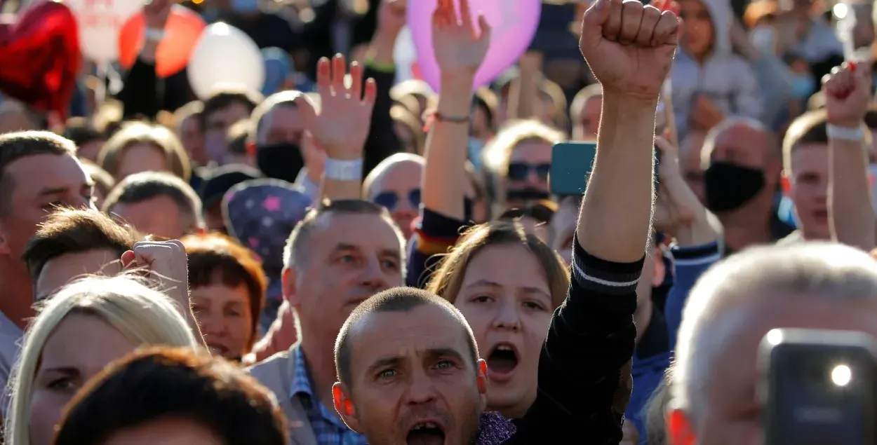 Кандыдаты ў прэзідэнты Беларусі сёння выступяць на тэлебачанні другі раз