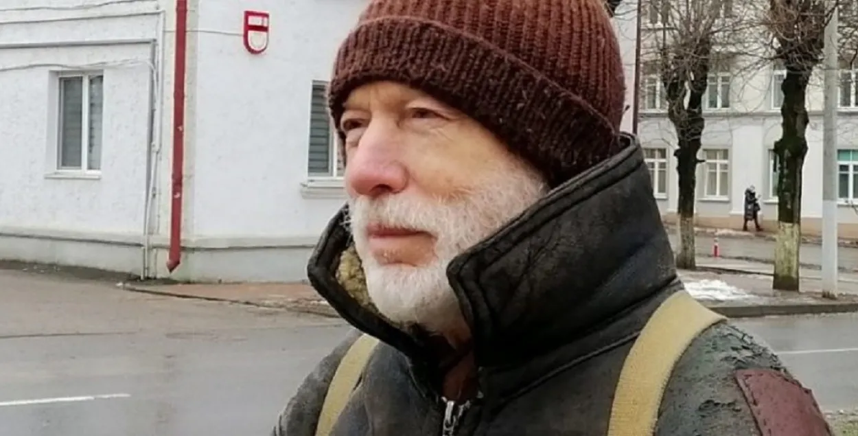 Пакуль віцебскі актывіст адбываў арышт, міліцыянеры прадалі яго тэлефон