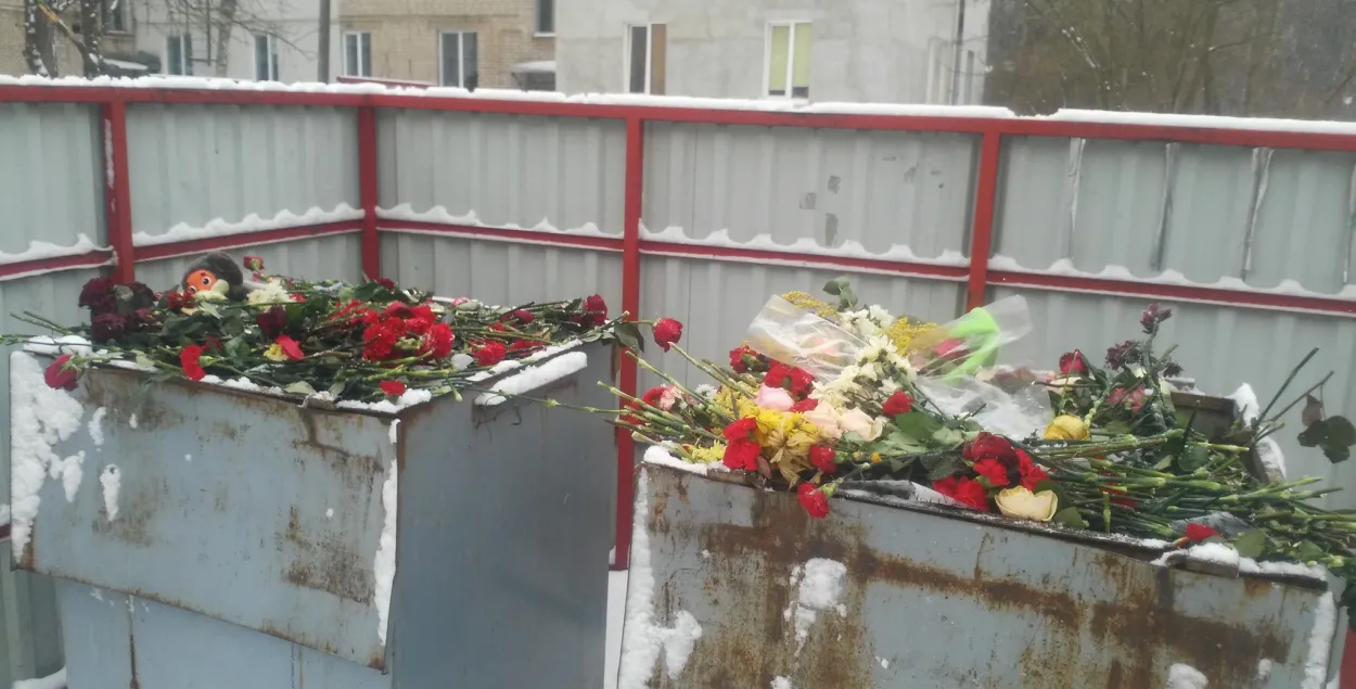“Людзі, якія неслі гэтыя цацкі — яны ж не думалі, што мы ў Кемерава іх павязем?"
