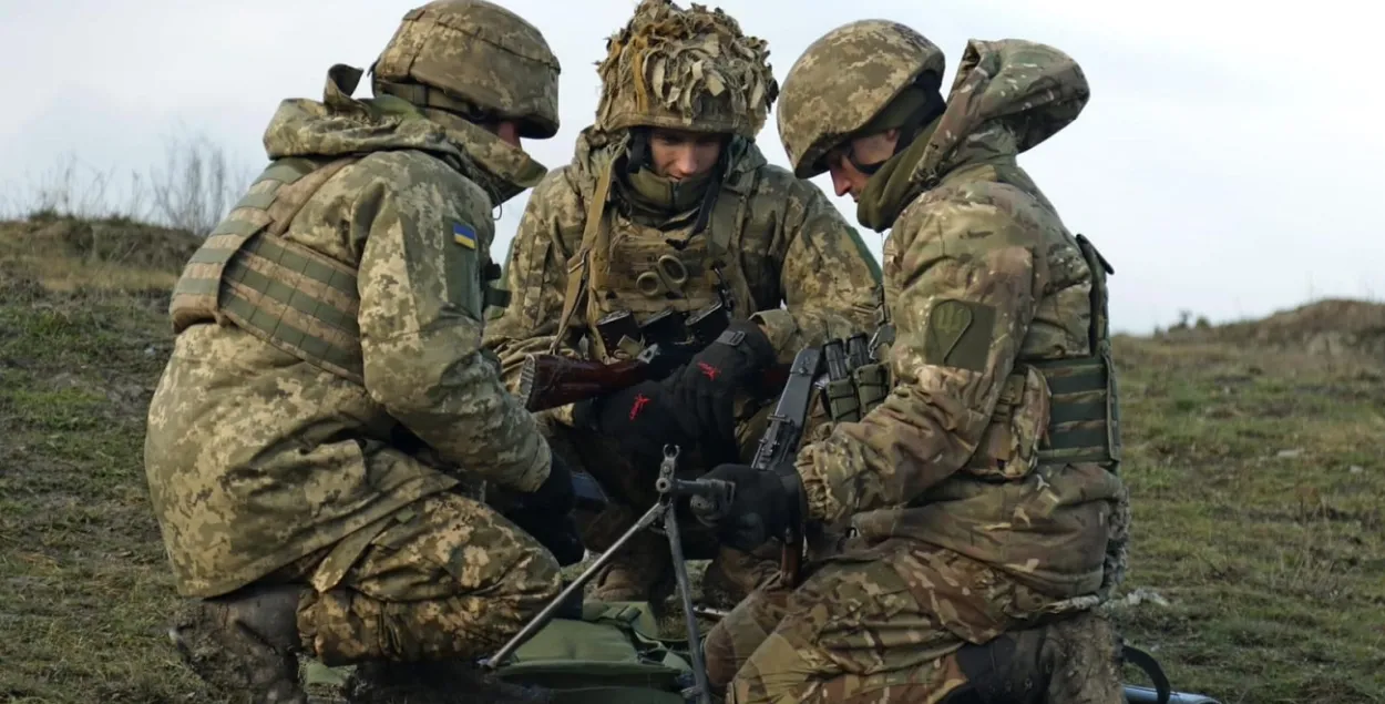 Украінскія вайскоўцы / https://www.facebook.com/MinistryofDefence.UA/
