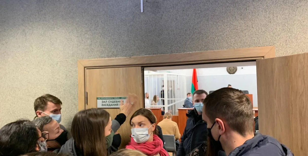 Пачаўся суд над журналісткамі Кацярынай Андрэевай і Дар'яй Чульцовай