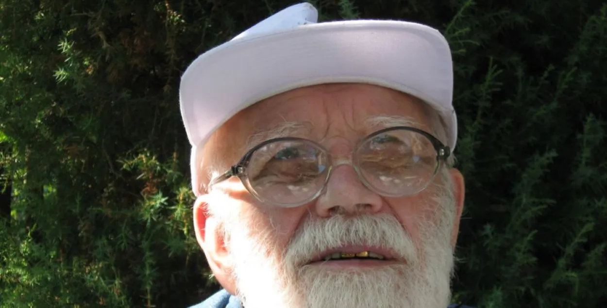 На 98-м годзе жыцця памёр беларускі паэт Мікола Аўрамчык