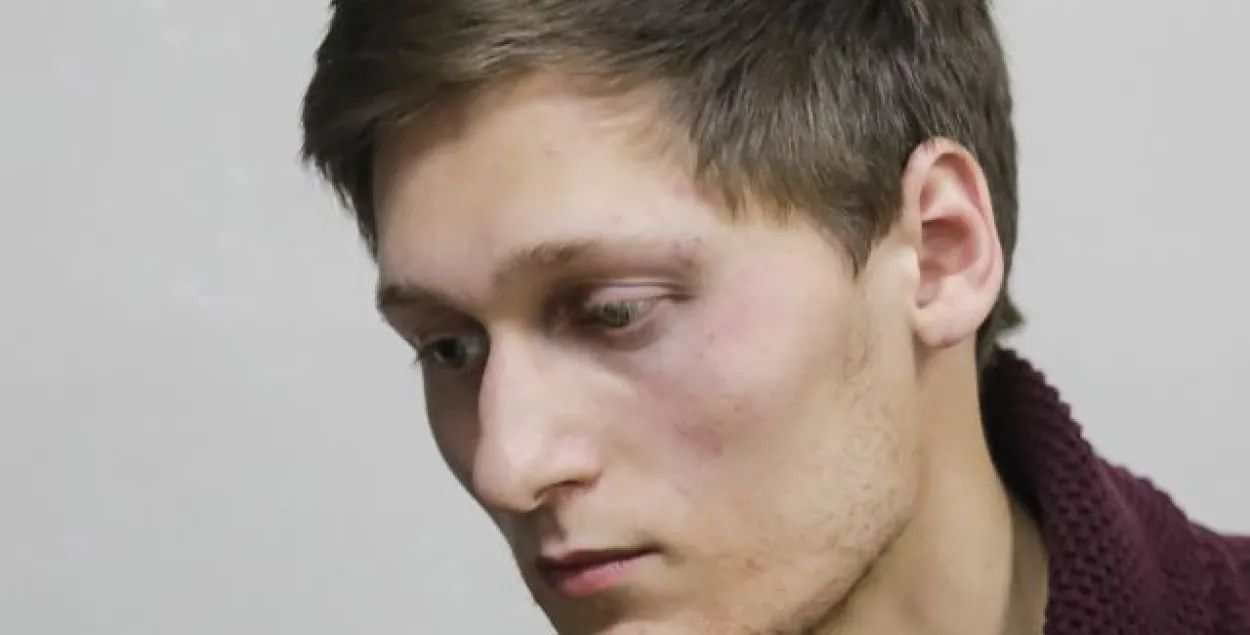 Мінскі журналіст напісаў заяву ў міліцыю аб збіцці амапаўцамі ў будынку суда
