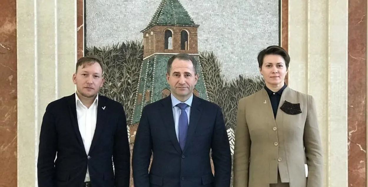 Навошта лідары “Гавары праўду” хадзілі да расійскага пасла?