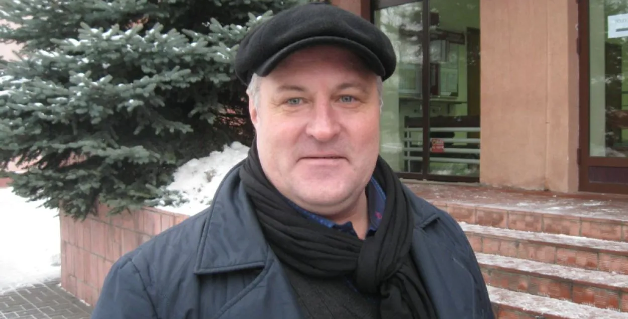 Гомельскі праваабаронца Леанід Судаленка, у якога прайшоў ператрус, на волі