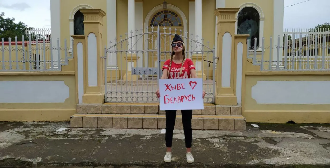 Беларускі ў Коста-Рыцы запісалі відэа ў падтрымку землякоў