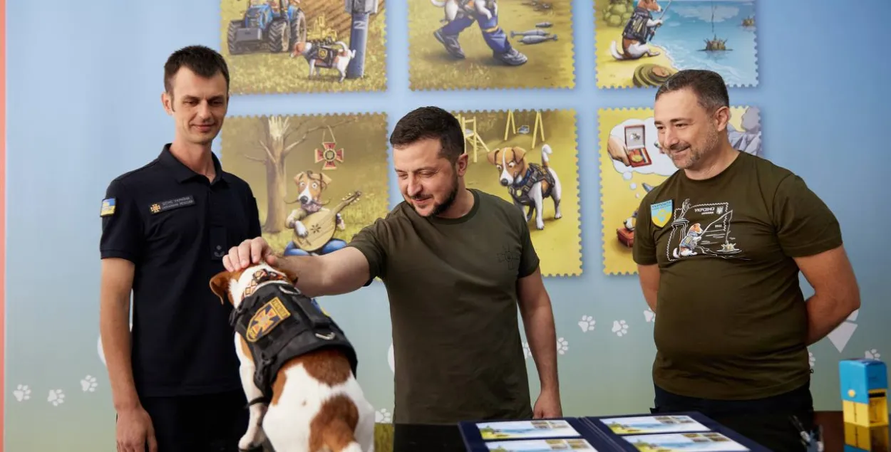 Владимир Зеленский и​ Патрон / @V_Zelenskiy_official