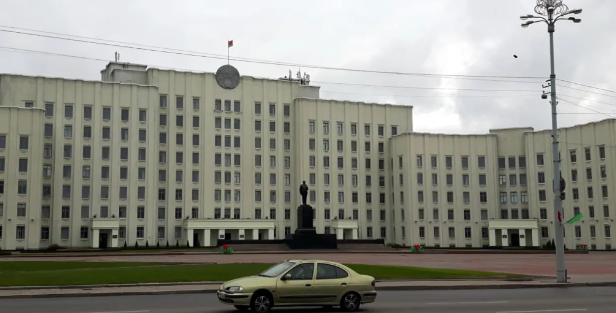 Тот самый памятник / svaboda.org