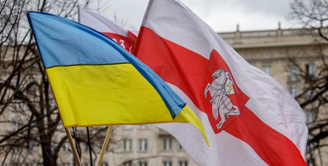 Для Украины очень важно, чтобы Беларусь в нынешней ситуации не потеряла своей независимости, заявил Владимир Зеленский / Telegram