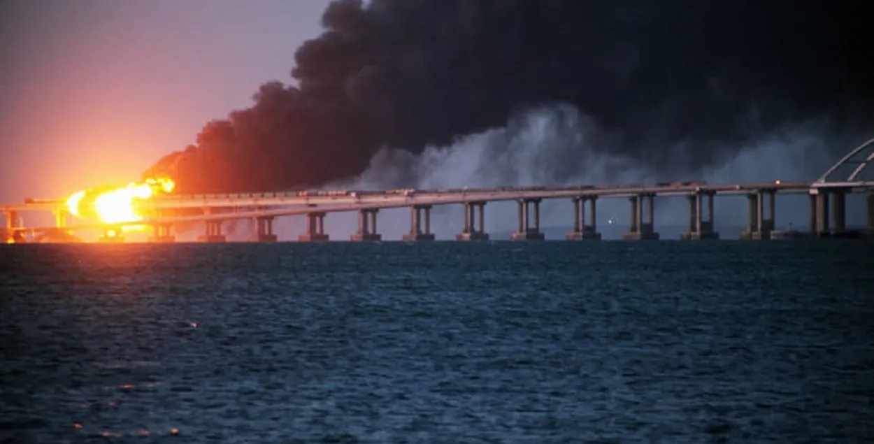 Пажар на Крымскім мосце, 8 кастрычніка 2022-га / kommersant.ru
