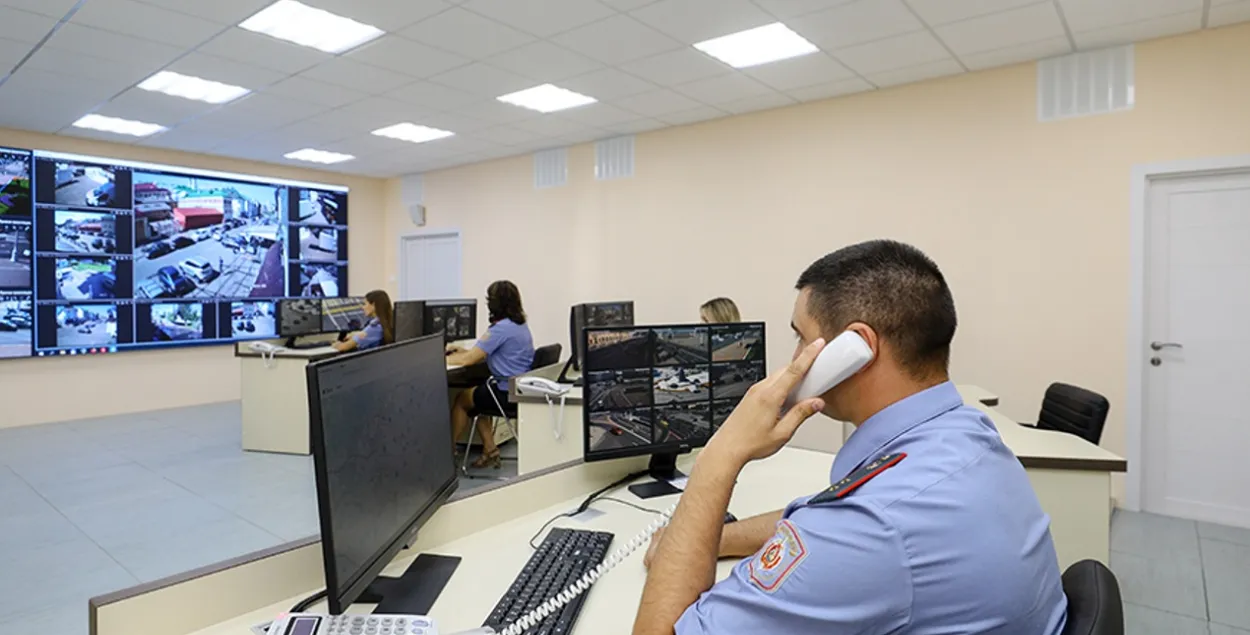 Мінская міліцыя сочыць за вуліцамі / minsknews.by