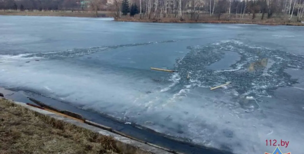 У Мінску выратавалі трох рыбакоў (фота)