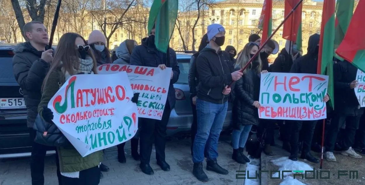 Ябатьки, похоже, нарушили закон о массовых мероприятиях — но милиция не заметила