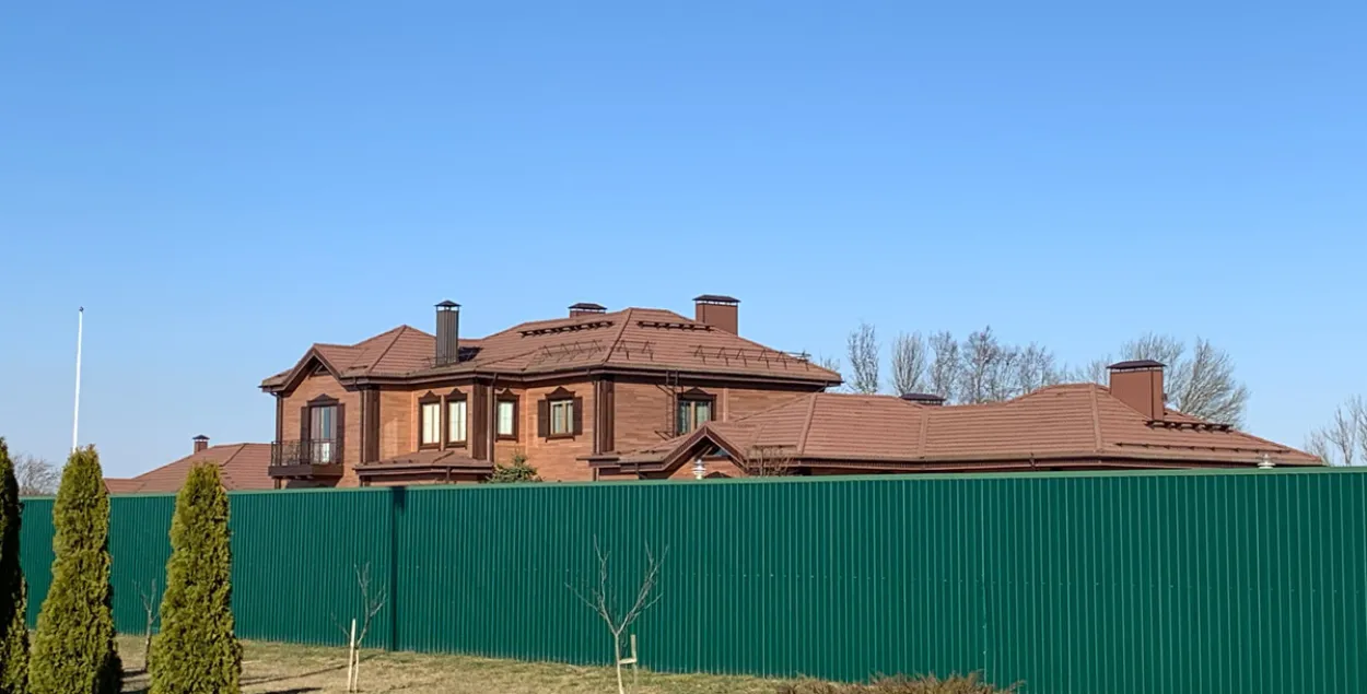 Адна з рэзідэнцый Лукашэнкі ў Александрыі / TUT.by
