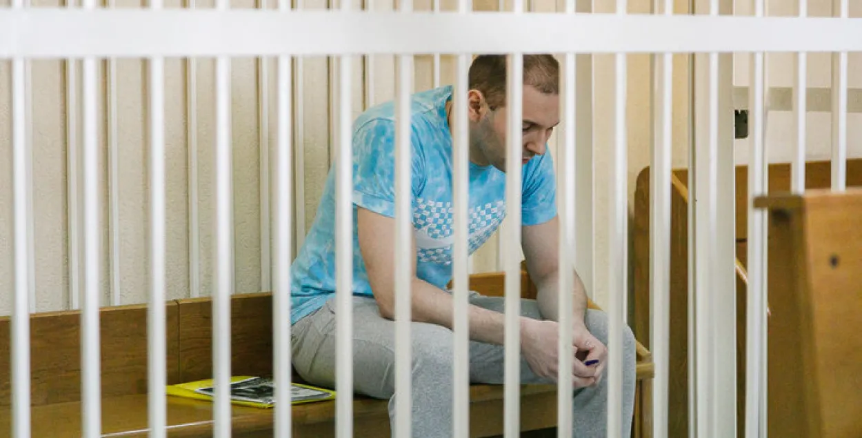 Мінчук, у якога на Новы год страляў міліцыянт, даў паказанні ў судзе