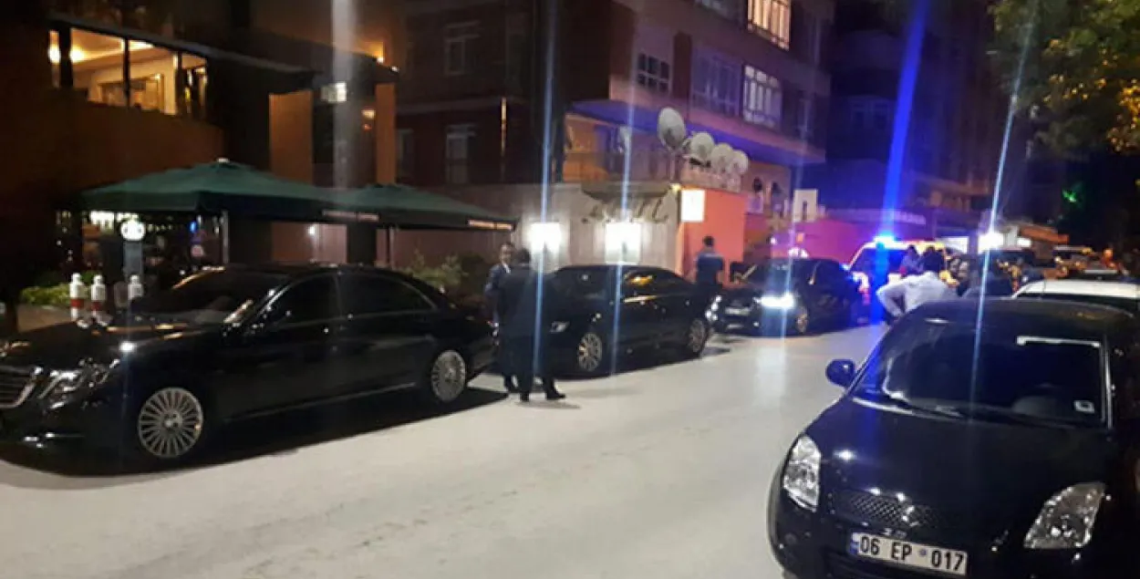 Место, где было совершено нападение на белорусского дипломата Александра Поганшева / www.hurriyet.com.tr
