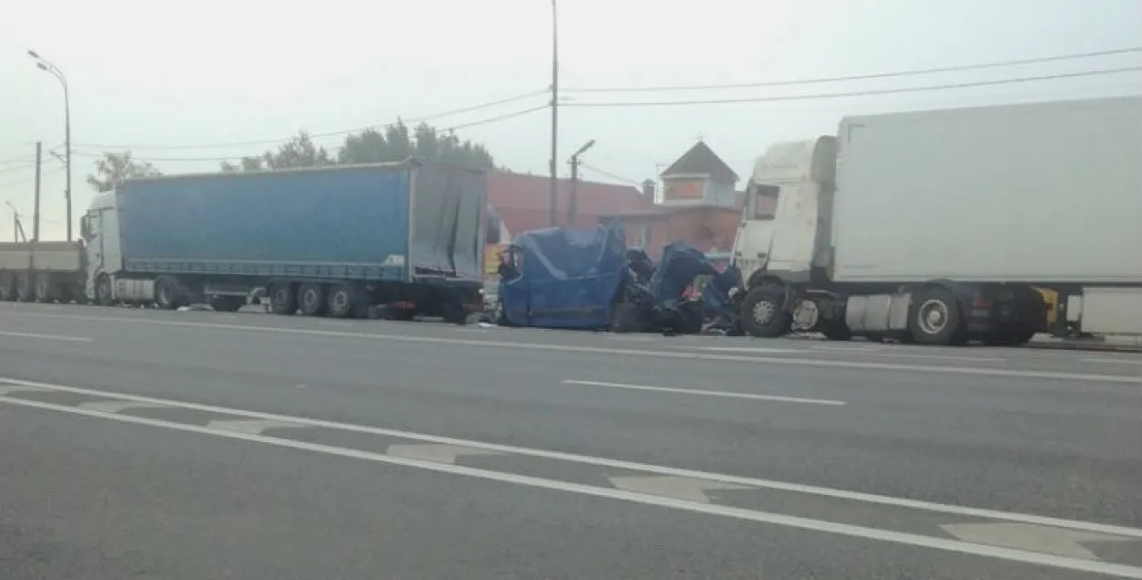У жахлівай аўтааварыі пад Смаленскам загінулі два беларусы
