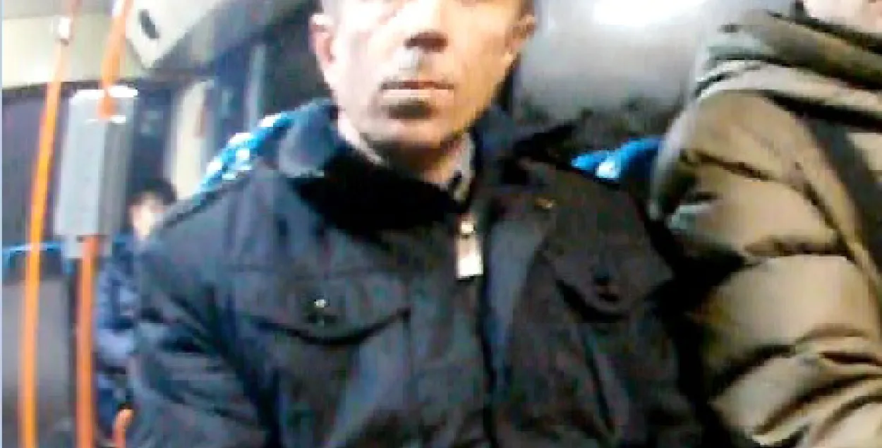 Міліцыя затрымала "зайца", які пырснуў у твар кантралёру з пярцовага балончыка