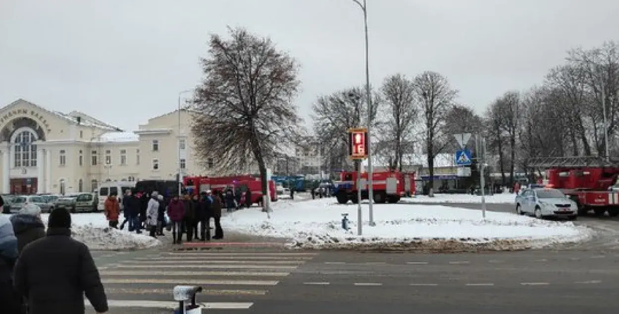 У Баранавічах “замінавалі” чыгуначны вакзал
