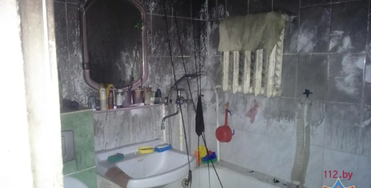 У Брэсце на пажары ўратавалі дваіх малых хлопчыкаў (фота)